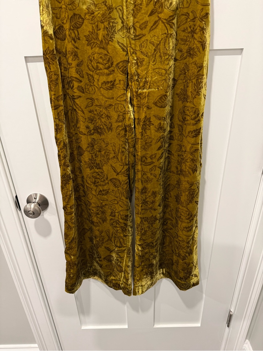 Anthropologie Wide Leg Velvet Pants in Gold Floral - Picture 5 of 9